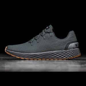 Nobull rip stop runner